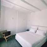 Mykonos Ark פטליה